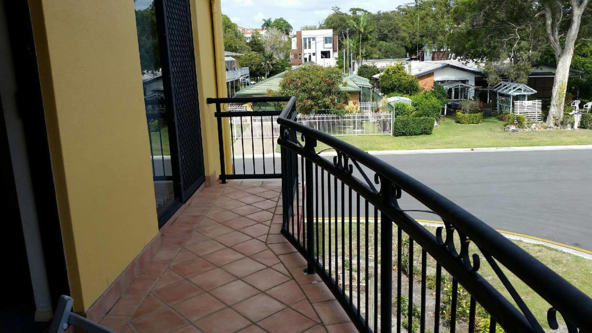 Mango Cove Apartment โกลด์โคสต์ ภายนอก รูปภาพ